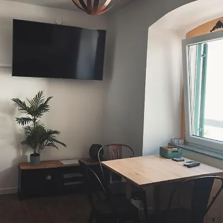 Apartman Center Tesla I & Ii *